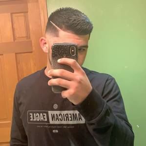 Meet your Posher, Isaiah